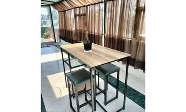 AMPLIO DEPARTAMENTO DE DOS NIVELES EN PASTORES