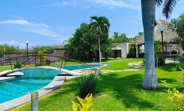 Casa de dos recámaras con alberca en Real Santa Fe Residencial I, Xochitepec, Mor.