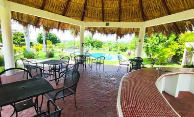 Casa de dos recámaras con alberca en Real Santa Fe Residencial I, Xochitepec, Mor.