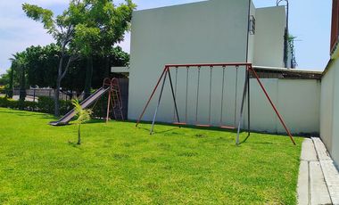 Casa de dos recámaras con alberca en Real Santa Fe Residencial I, Xochitepec, Mor.