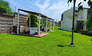 Casa de dos recámaras con alberca en Real Santa Fe Residencial I, Xochitepec, Mor.