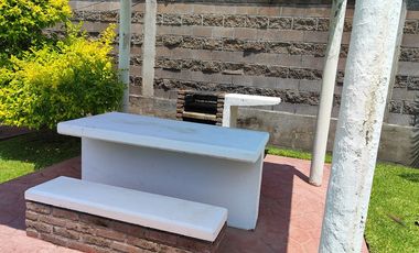 Casa de dos recámaras con alberca en Real Santa Fe Residencial I, Xochitepec, Mor.