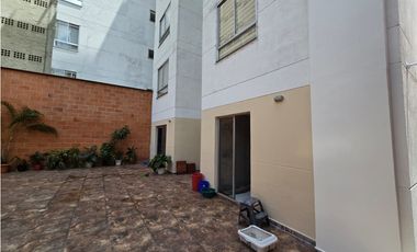 Vendo Apartamento en Conquistadores