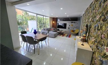 Vendo Apartamento en Conquistadores