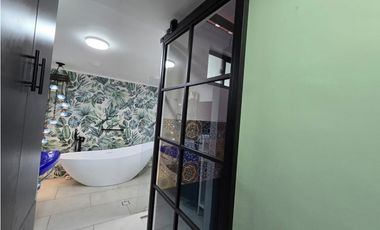 Vendo Apartamento en Conquistadores