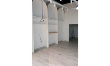 VENDO LOCAL EN CC OASIS EN  RIONEGRO