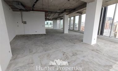 Oficina en Arriendo en Andres Bello / Suecia