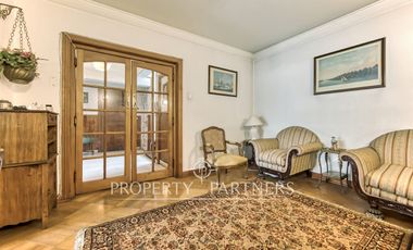 Increíble casa en venta a pasos de colegio Calasanz, Ñuñoa.
