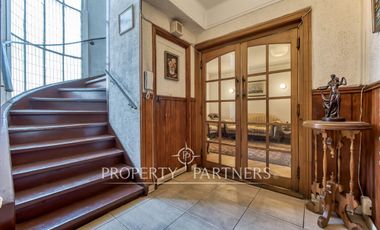 Increíble casa en venta a pasos de colegio Calasanz, Ñuñoa.