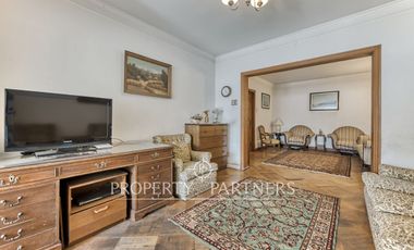 Increíble casa en venta a pasos de colegio Calasanz, Ñuñoa.