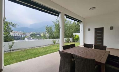 Casa en venta. Rincón de la Lomas, en Sierra Alta. Monterrey, N.L.
