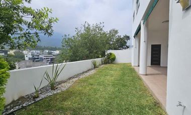 Casa en venta. Rincón de la Lomas, en Sierra Alta. Monterrey, N.L.