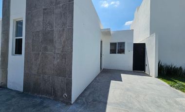 CASA EN VENTA EN FRACC. VILLA D NOGAL GÓMEZ PALACIO, DURANGO