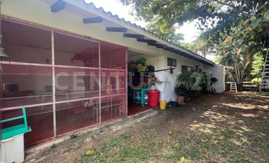 Se vende Casa Campestre en la Morada.