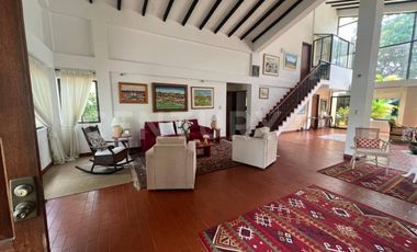 Se vende Casa Campestre en la Morada.