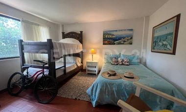 Se vende Casa Campestre en la Morada.