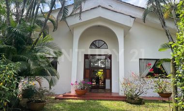 Se vende Casa Campestre en la Morada.