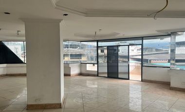 HERMOSO DEPARTAMENTO EN EL 2° PISO, URB. LA CECILIA, LA TRONCAL-CAÑAR