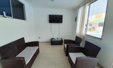 VENDO CASA VACACIONAL EN TONSUPA ESMERALDAS