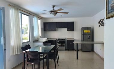 VENDO CASA VACACIONAL EN TONSUPA ESMERALDAS