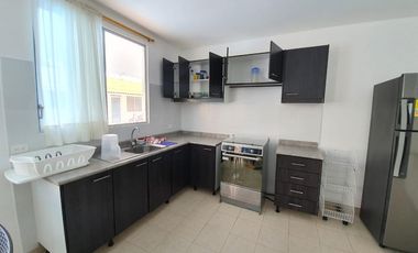 VENDO CASA VACACIONAL EN TONSUPA ESMERALDAS