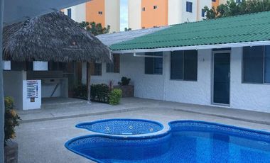 VENDO CASA VACACIONAL EN TONSUPA ESMERALDAS