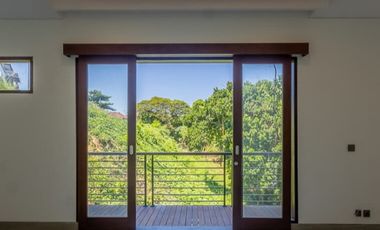 Villa cantik Loss sungai suasana ubud Sekar Tunjung Denpasar Bali