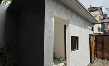 Rumah Cantik Modern Minimalis Gunung Andakasa Denpasar Bali