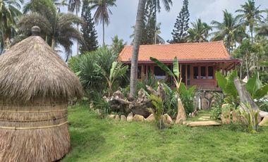 Beachfront Villa Seraya Barat  Karangasem Bali