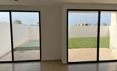 Casa nueva en venta con alberca en Conkal -Cumbres Novonorte