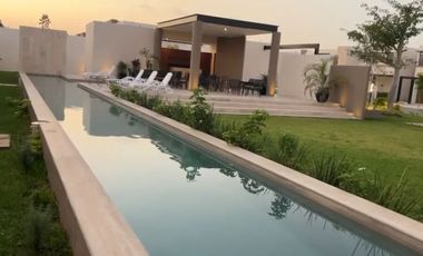 Casa nueva en venta con alberca en Conkal -Cumbres Novonorte