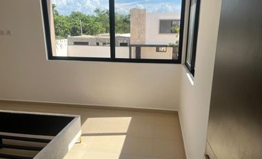 Casa nueva en venta con alberca en Conkal -Cumbres Novonorte