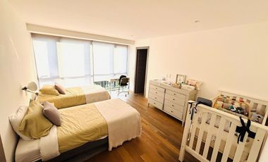 Venta departamento en Uniq Lomas con terraza