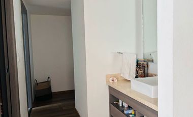 Venta departamento en Uniq Lomas con terraza