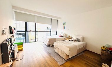 Venta departamento en Uniq Lomas con terraza