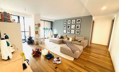 Venta departamento en Uniq Lomas con terraza