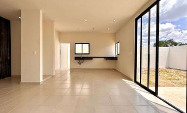 Casa entrega inmediata en privada Alera