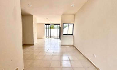 Casa entrega inmediata en privada Alera