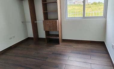 Departamento Nuevo en RENTA en 1er. Piso en el Pueblito Corregidora