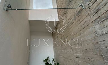 Casa en Venta en Fraccionamiento Los Frailes, San Juan Tilcuautla