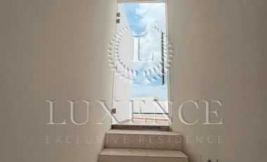 Casa en Venta en Fraccionamiento Los Frailes, San Juan Tilcuautla