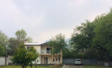 QUINTA EN RENTA EN SANTIAGO