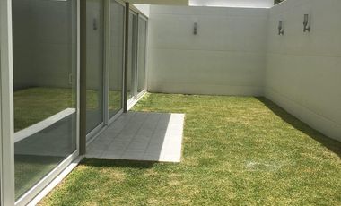 Renta casa mision conca queretaro