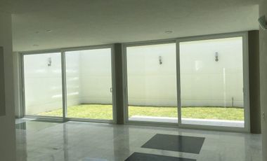 Renta casa mision conca queretaro