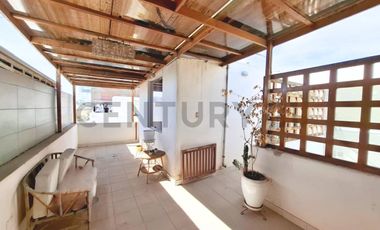 SE VENDE DEPARTAMENTO DÚPLEX DE 3 NIVELES EN TACNA – UBICACIÓN PRIVILEGIADA