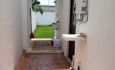 CASA EN RENTA MERIDA, CONKAL, PRIVADA BOTANICO, DISPONIBLE