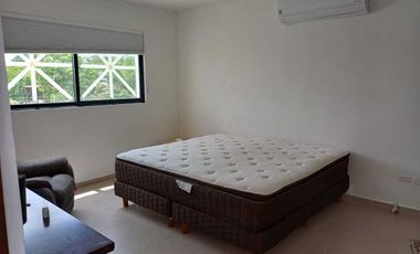 CASA EN RENTA MERIDA, CONKAL, PRIVADA BOTANICO, DISPONIBLE