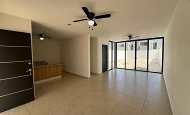 Casa en Renta en Privada Zensia, Conkal