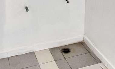 SE RENTA LOCAL EN LA ESQUINA DE APACHES CON EJIDO  