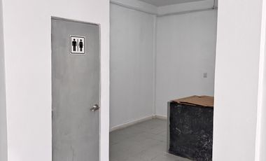 SE RENTA LOCAL EN LA ESQUINA DE APACHES CON EJIDO  